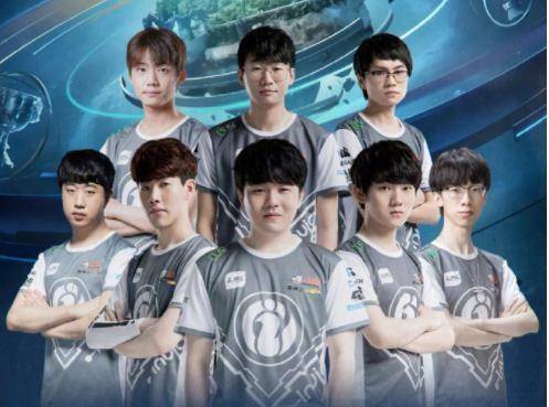 地将成绩归 地将成绩归