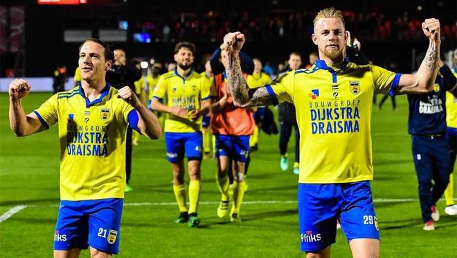 项也有亮眼 项也有亮眼